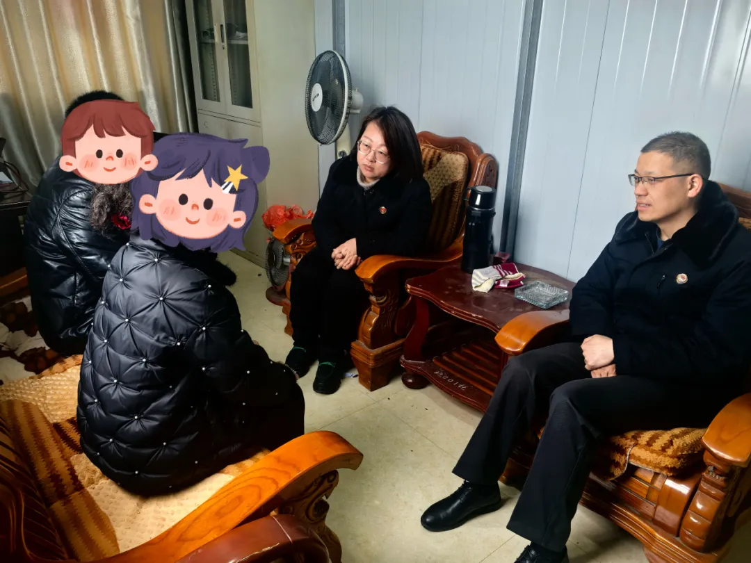 (办案检察官走访驾校).webp